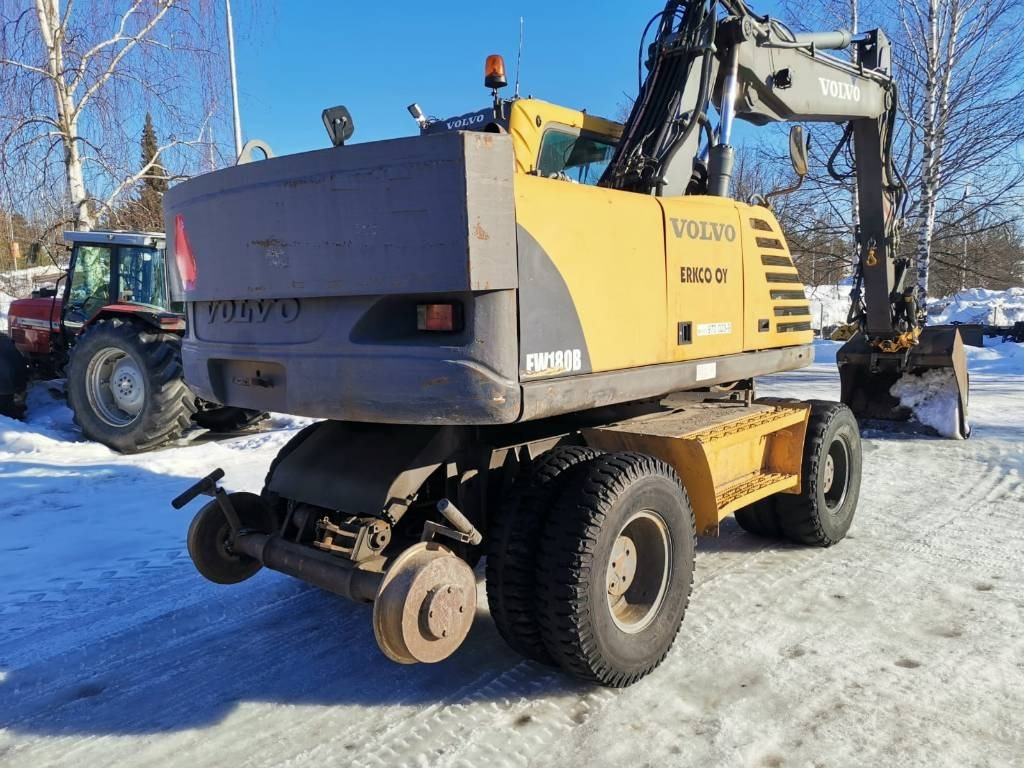 Volvo EW 180 B - Kolesové rýpadlo: obrázek 4 Volvo EW 180 B - Kolesové rýpadlo: obrázek 4