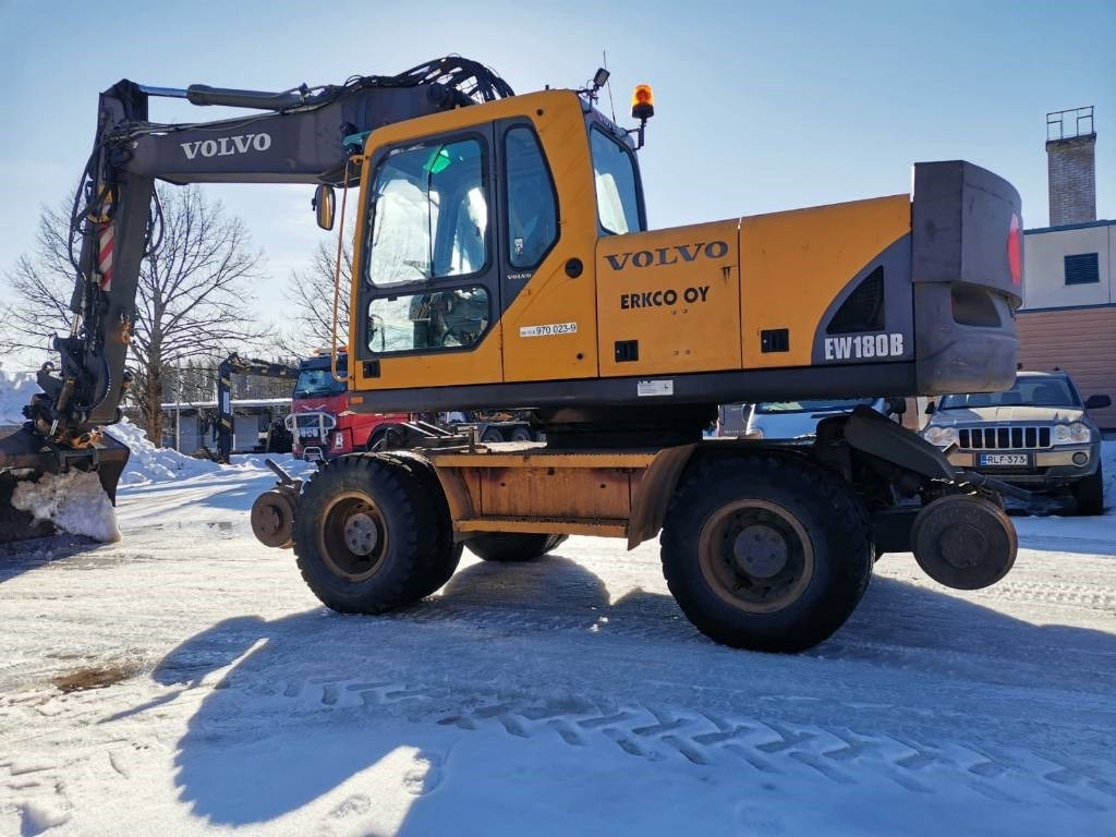 Volvo EW 180 B - Kolesové rýpadlo: obrázek 1 Volvo EW 180 B - Kolesové rýpadlo: obrázek 1
