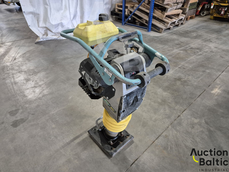 Ammann ATR 60 P - Vibrační deska: obrázek 4 Ammann ATR 60 P - Vibrační deska: obrázek 4