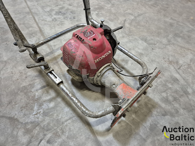 Atlas-Copco - Vibrační deska: obrázek 3 Atlas-Copco - Vibrační deska: obrázek 3