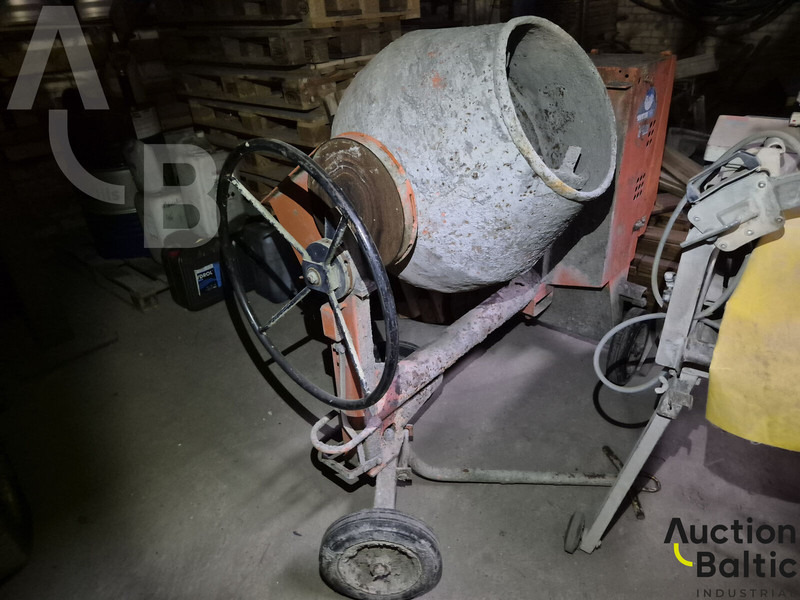 Belle Pemier 100 xt - Stavební míchačka: obrázek 1 Belle Pemier 100 xt - Stavební míchačka: obrázek 1