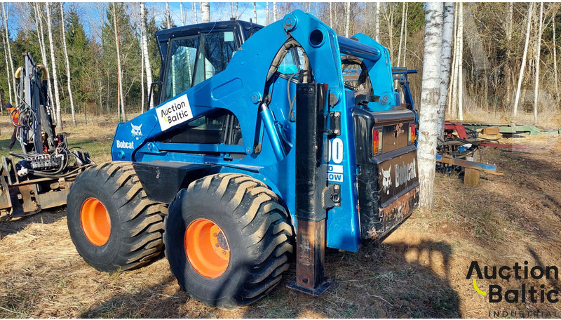 Bobcat S 300 - Smykový nakladač: obrázek 3 Bobcat S 300 - Smykový nakladač: obrázek 3