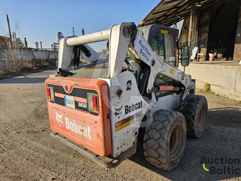 Bobcat S 650 - Smykový nakladač: obrázek 4 Bobcat S 650 - Smykový nakladač: obrázek 4