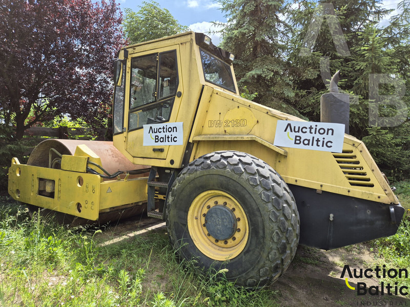 Bomag BW 211 D - Válec: obrázek 1 Bomag BW 211 D - Válec: obrázek 1
