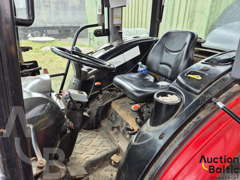 Branson 5820 CX - Traktor: obrázek 5 Branson 5820 CX - Traktor: obrázek 5