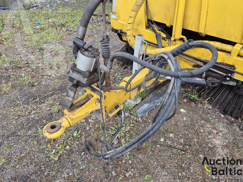 Broddway 1900 - Zametací vůz: obrázek 5 Broddway 1900 - Zametací vůz: obrázek 5