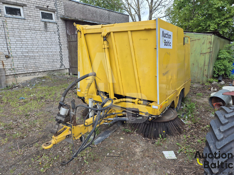 Broddway 1900 - Zametací vůz: obrázek 1 Broddway 1900 - Zametací vůz: obrázek 1