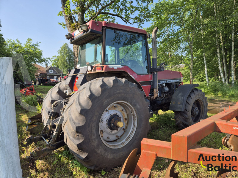 Case IH 7140 - Traktor: obrázek 4 Case IH 7140 - Traktor: obrázek 4