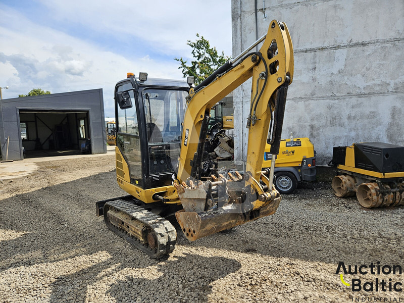 Caterpillar 302.4 D - Mini rýpadlo: obrázek 2 Caterpillar 302.4 D - Mini rýpadlo: obrázek 2