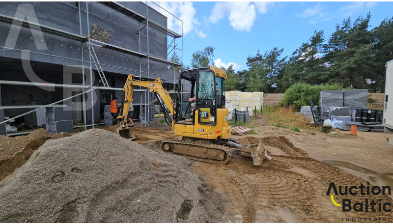 Caterpillar 303 CR - Mini rýpadlo: obrázek 2 Caterpillar 303 CR - Mini rýpadlo: obrázek 2