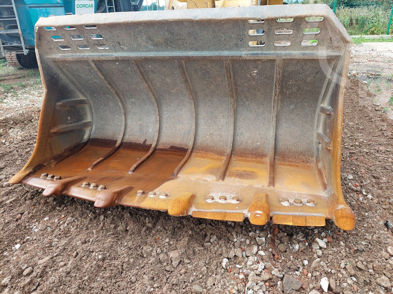 Caterpillar 963 C - Pásový nakladač: obrázek 4 Caterpillar 963 C - Pásový nakladač: obrázek 4