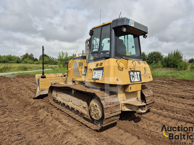 Caterpillar D 6 K - Buldozer: obrázek 4 Caterpillar D 6 K - Buldozer: obrázek 4