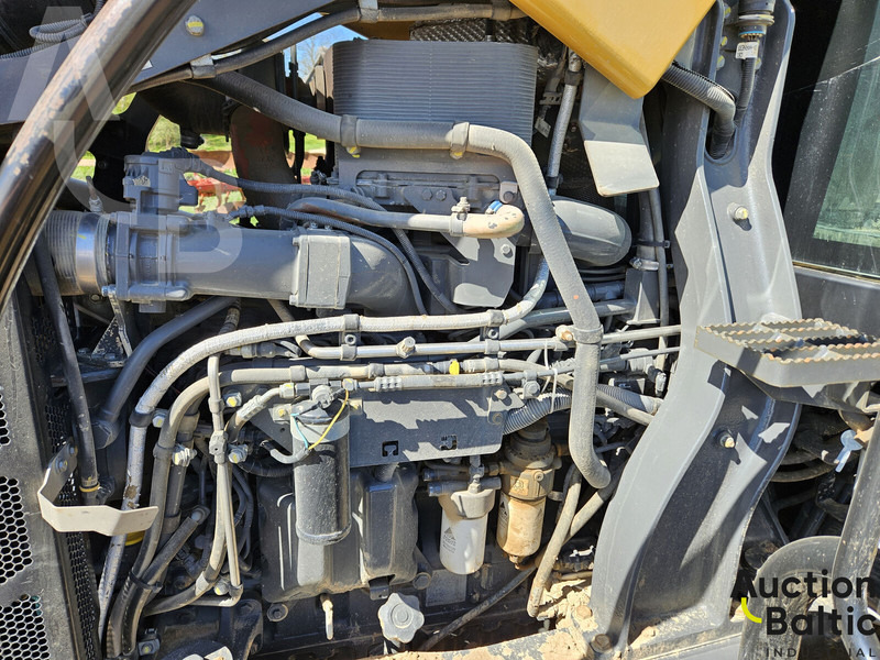 Pásový traktor Challenger MT 755 E: obrázek 13