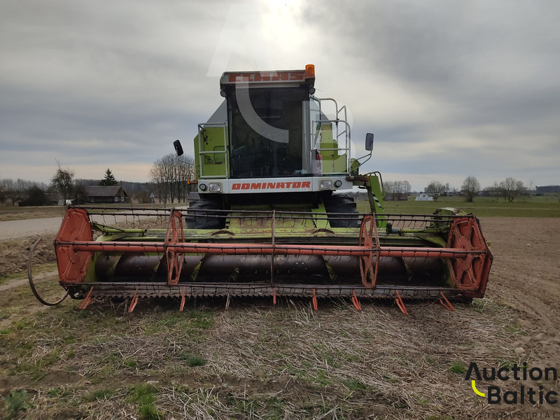 Claas Dominator 108 SL - Sklízecí mlátička: obrázek 3 Claas Dominator 108 SL - Sklízecí mlátička: obrázek 3