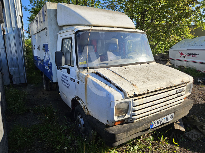 DAF V 400 - Dodávka skřín: obrázek 1 DAF V 400 - Dodávka skřín: obrázek 1