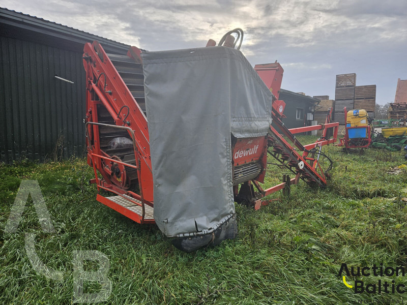 Dewulf P3K - Sklízecí mlátička: obrázek 4 Dewulf P3K - Sklízecí mlátička: obrázek 4