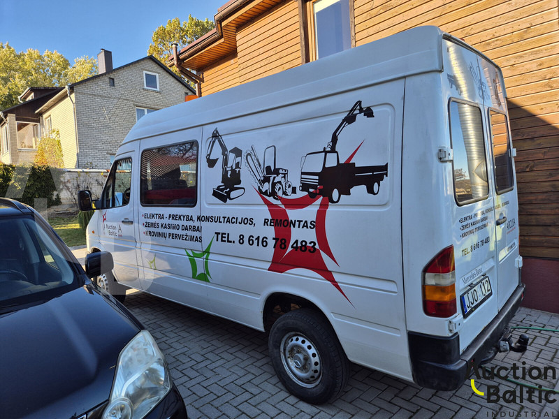 Mercedes-Benz 300-serie 312 D - Dodávka: obrázek 3 Mercedes-Benz 300-serie 312 D - Dodávka: obrázek 3