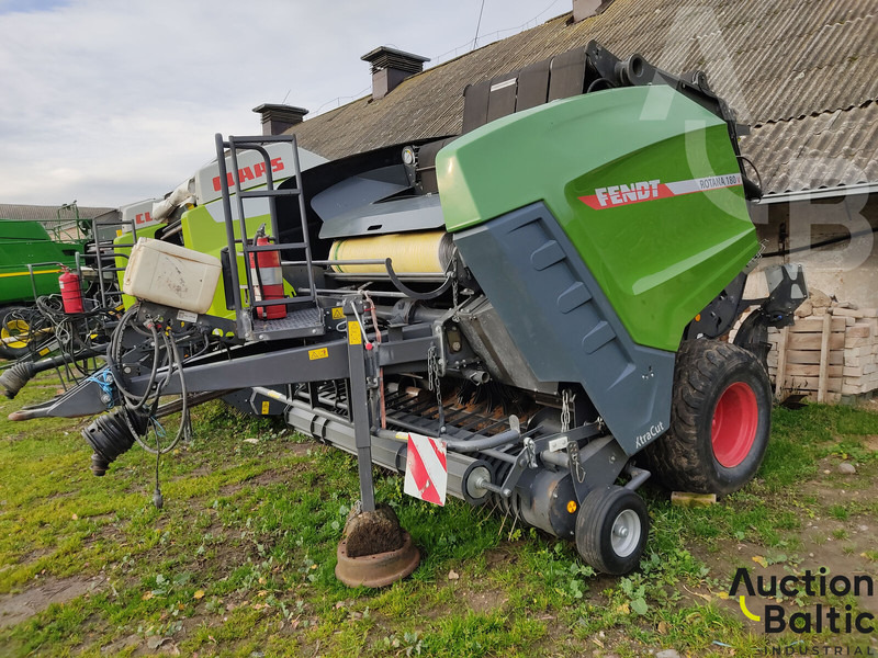 Fendt Rotana 180V Xtracut - Lis na válcové balíky: obrázek 2 Fendt Rotana 180V Xtracut - Lis na válcové balíky: obrázek 2