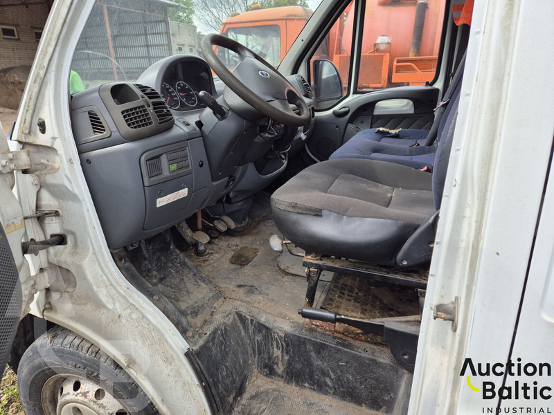 Fiat Ducato - Plachtová dodávka: obrázek 5 Fiat Ducato - Plachtová dodávka: obrázek 5