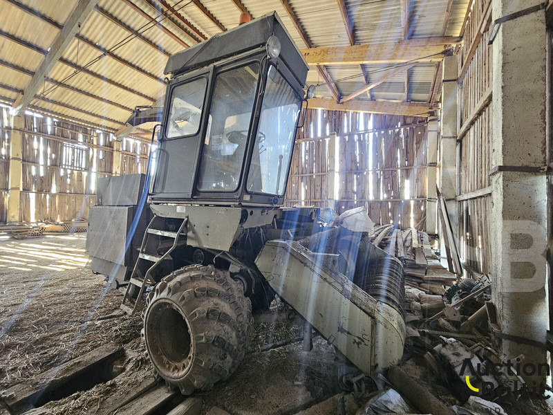Fortschritt E281C - Sklízecí řezačka: obrázek 2 Fortschritt E281C - Sklízecí řezačka: obrázek 2