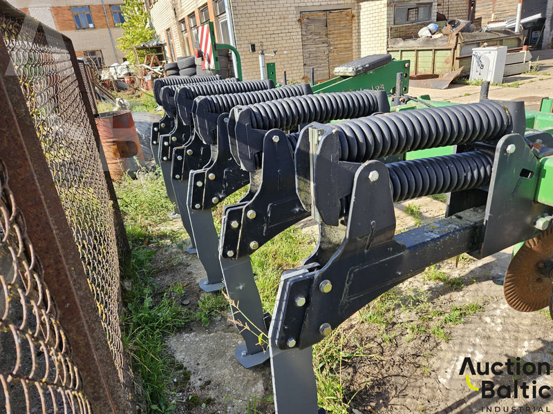 Great Plains SS 0300 - Podrývák: obrázek 4 Great Plains SS 0300 - Podrývák: obrázek 4