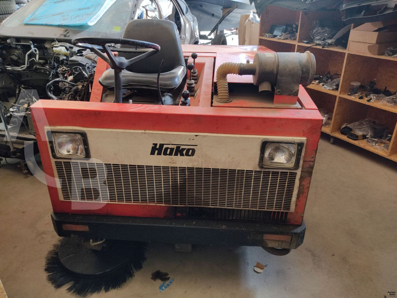 Hako Jonas 1500 - Zametací vůz: obrázek 3 Hako Jonas 1500 - Zametací vůz: obrázek 3