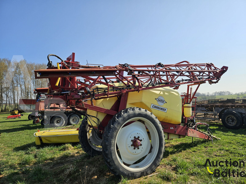 Hardi Commander - Postřikovač: obrázek 4 Hardi Commander - Postřikovač: obrázek 4