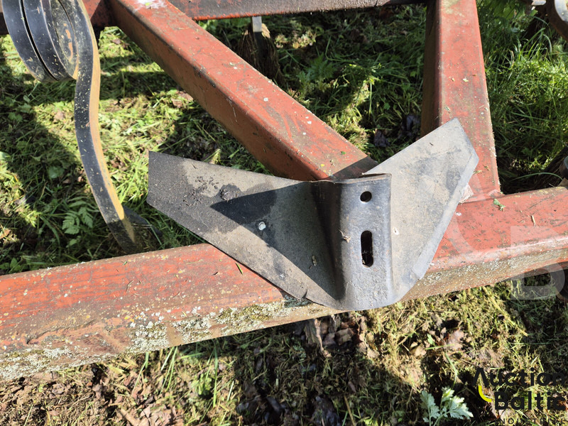 Harrows - Kultivátor: obrázek 4 Harrows - Kultivátor: obrázek 4