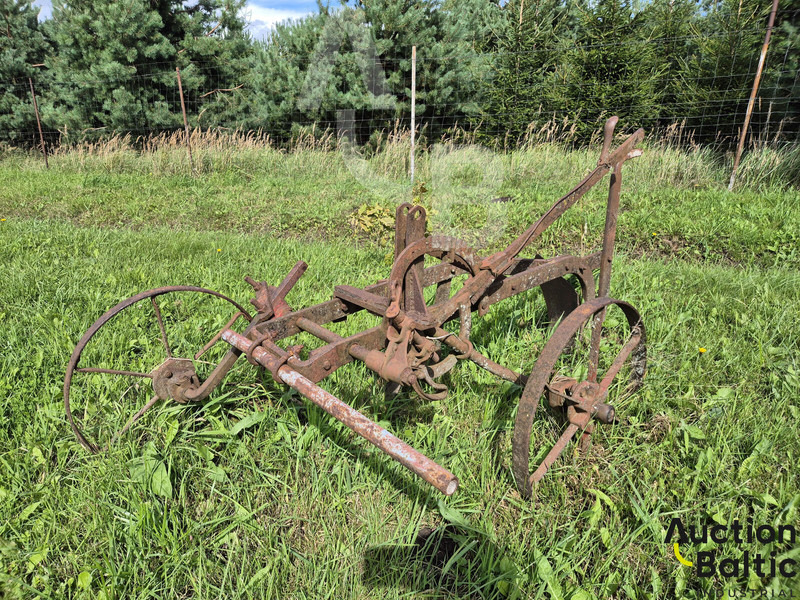 Horse-drawn plow - Pluh: obrázek 3 Horse-drawn plow - Pluh: obrázek 3