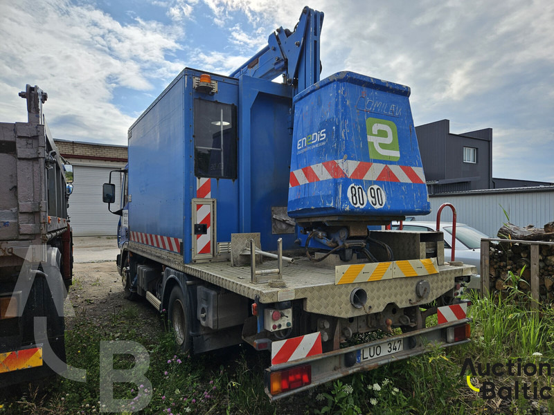 Iveco 100E 18 - Autoplošina: obrázek 4 Iveco 100E 18 - Autoplošina: obrázek 4