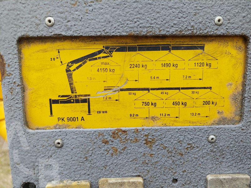 Nákladní automobil valníkový/ Plošinový, Auto s hydraulickou rukou Iveco 180E18: obrázek 19