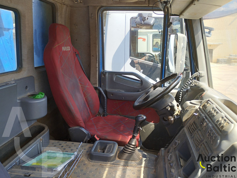 Sklápěč Iveco 260 E44: obrázek 13