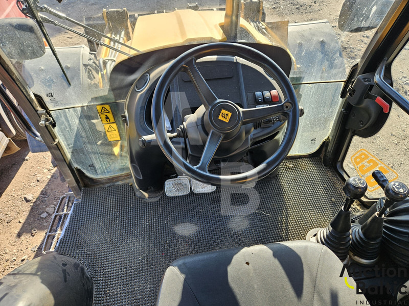 Rýpadlo-nakladač JCB 4 CX: obrázek 6