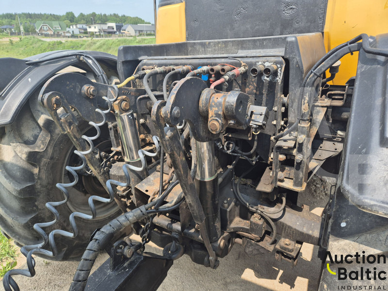 Traktor JCB Fastrac 3220: obrázek 16