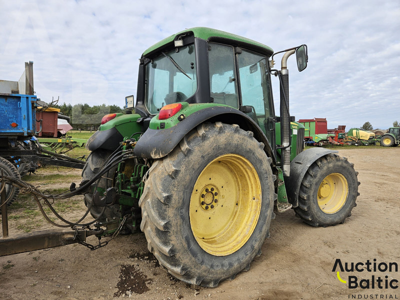 John Deere 6430 - Traktor: obrázek 4 John Deere 6430 - Traktor: obrázek 4