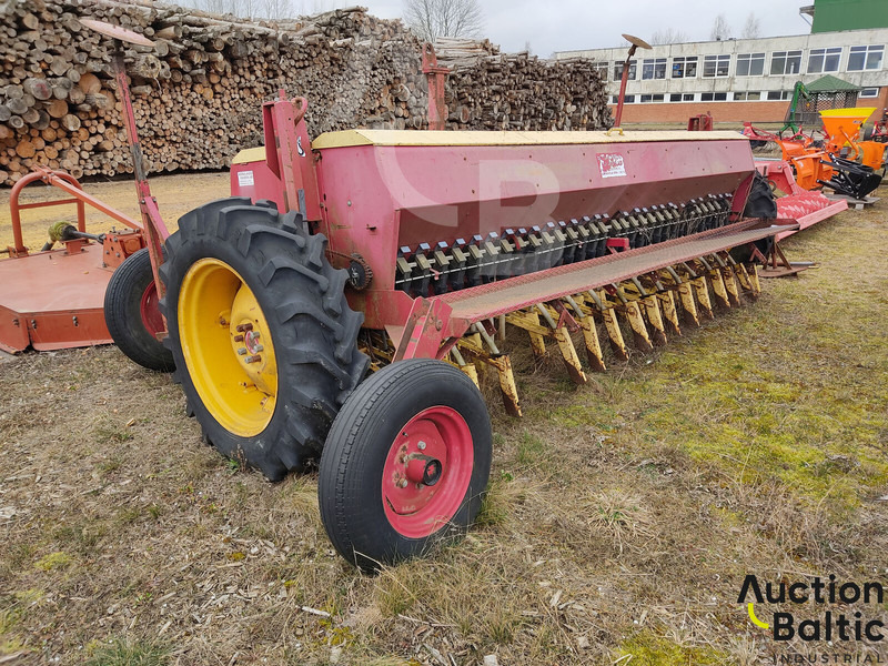 Juko - Secí/ Sázecí stroj: obrázek 2 Juko - Secí/ Sázecí stroj: obrázek 2