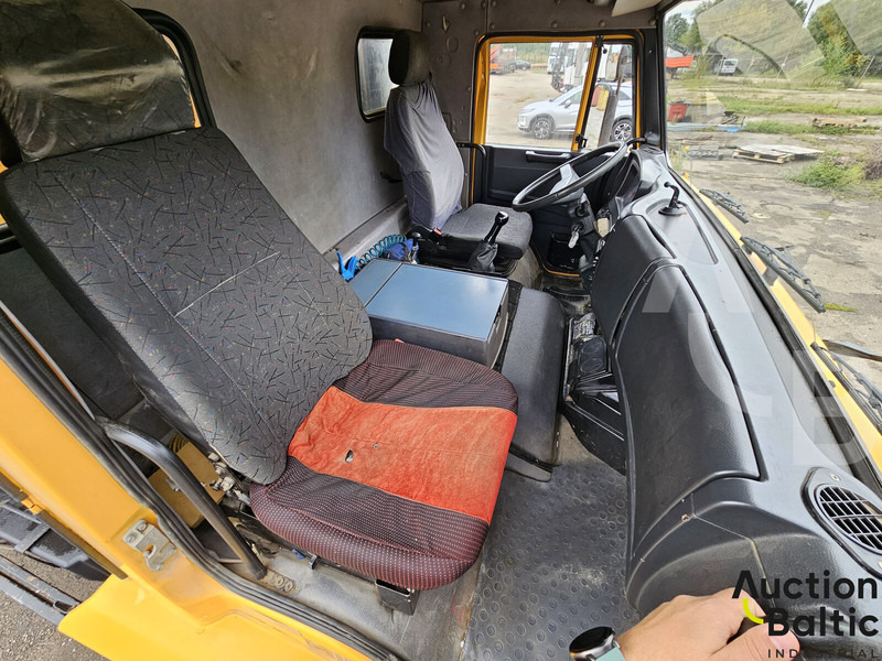 Sklápěč Kamaz 65115: obrázek 10