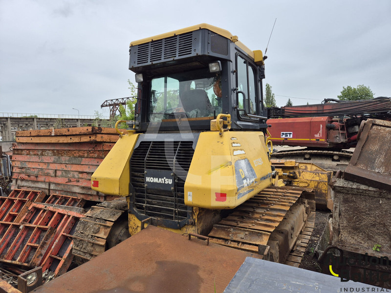 Komatsu D51EX-22 - Buldozer: obrázek 4 Komatsu D51EX-22 - Buldozer: obrázek 4