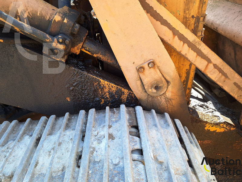 Pásový nakladač Komatsu D57S-1: obrázek 19