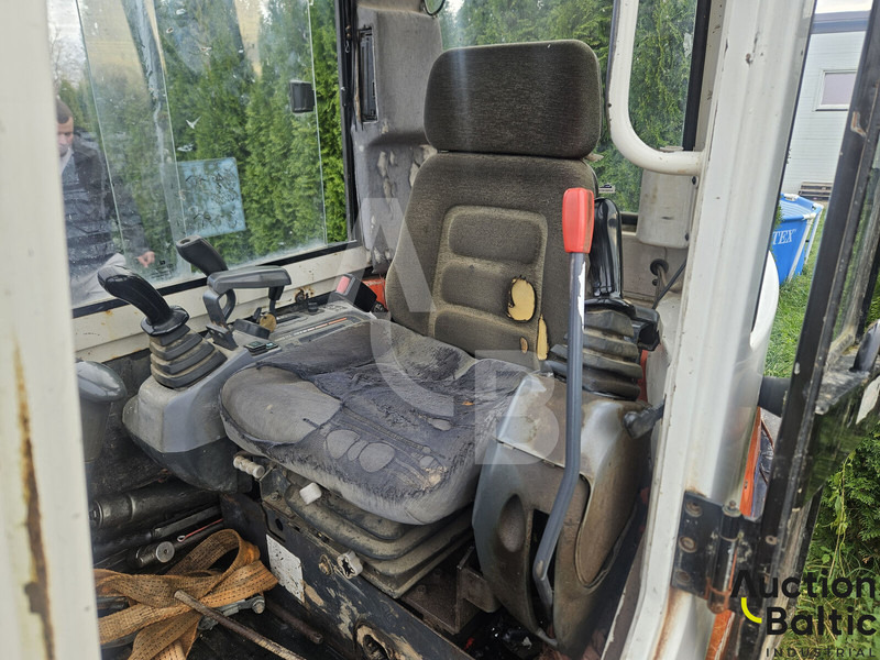 Kubota KX 61-3 - Mini rýpadlo: obrázek 5 Kubota KX 61-3 - Mini rýpadlo: obrázek 5