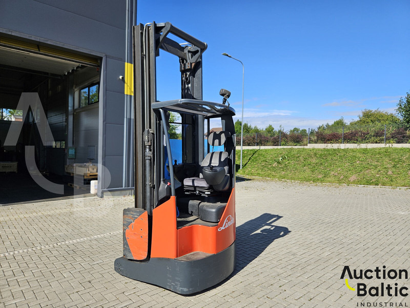 Linde R14X-03 - Vychystávací vozík: obrázek 4 Linde R14X-03 - Vychystávací vozík: obrázek 4