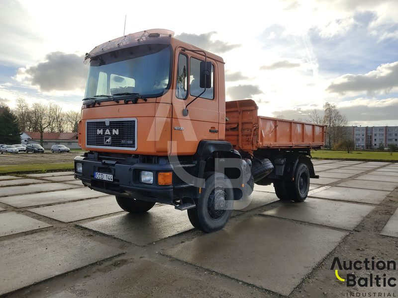 MAN 19.272 - Sklápěč: obrázek 1 MAN 19.272 - Sklápěč: obrázek 1