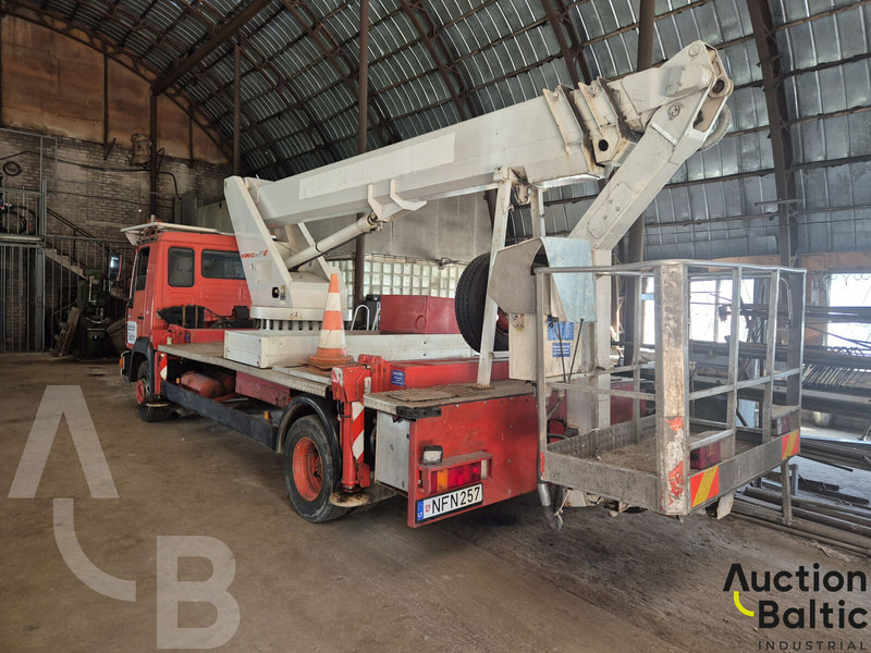 MAN 8.163 - Autoplošina: obrázek 4 MAN 8.163 - Autoplošina: obrázek 4