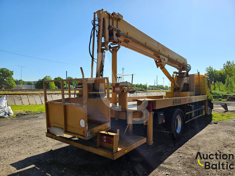 MAN M90 - Autoplošina: obrázek 3 MAN M90 - Autoplošina: obrázek 3