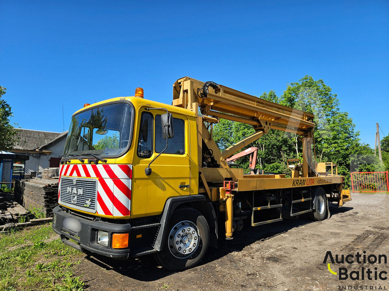 MAN M90 - Autoplošina: obrázek 1 MAN M90 - Autoplošina: obrázek 1
