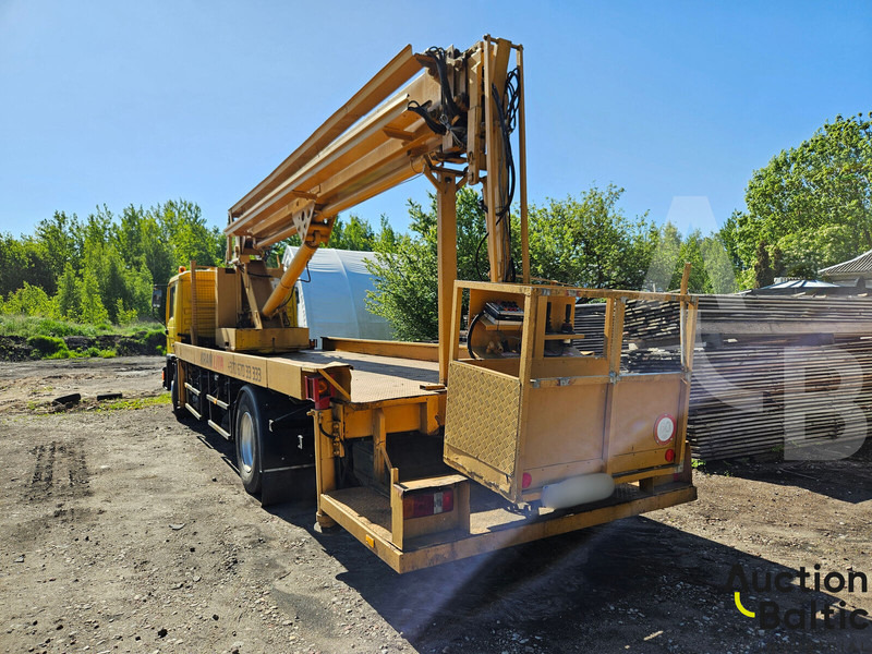 MAN M90 - Autoplošina: obrázek 4 MAN M90 - Autoplošina: obrázek 4