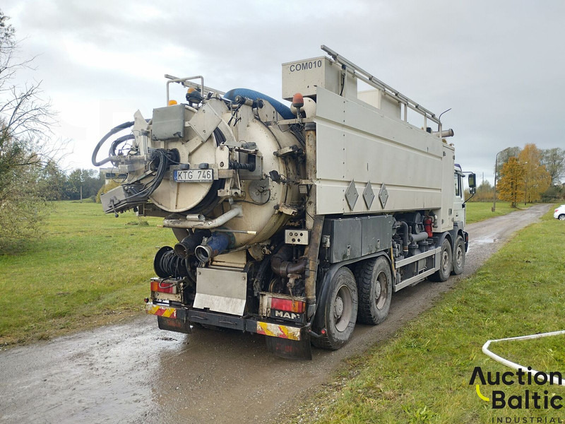 MAN T 46 - Čistič odpadových jam: obrázek 4 MAN T 46 - Čistič odpadových jam: obrázek 4