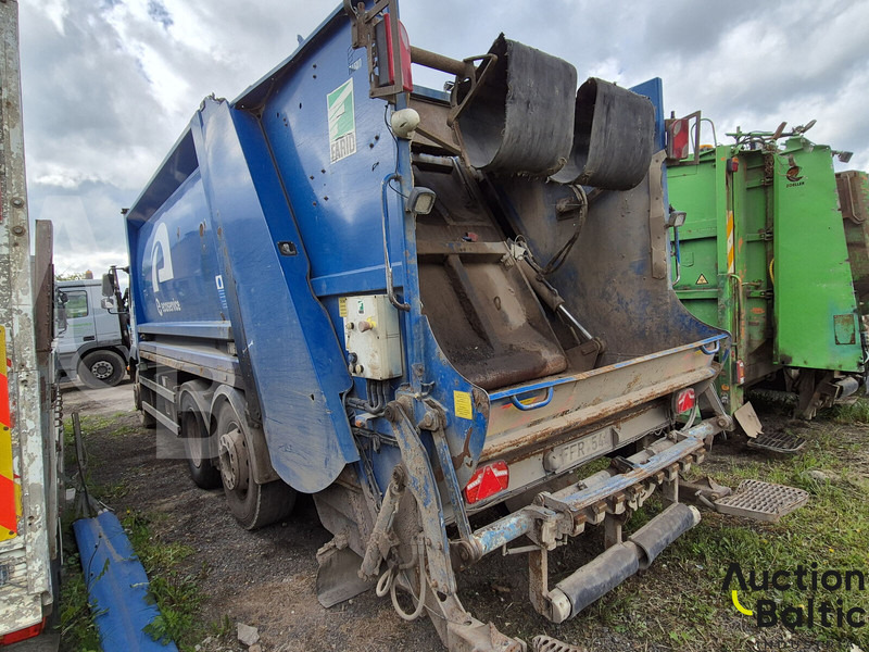 MAN TGM26.290 - Vůz na odvoz odpadků: obrázek 4 MAN TGM26.290 - Vůz na odvoz odpadků: obrázek 4