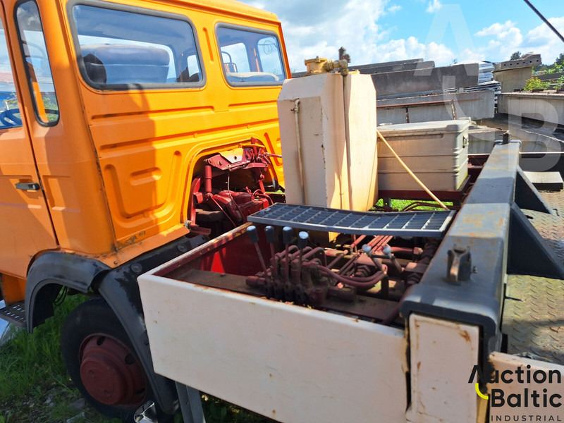 Nákladní automobil valníkový/ Plošinový, Auto s hydraulickou rukou Magirus 130 M 8: obrázek 12