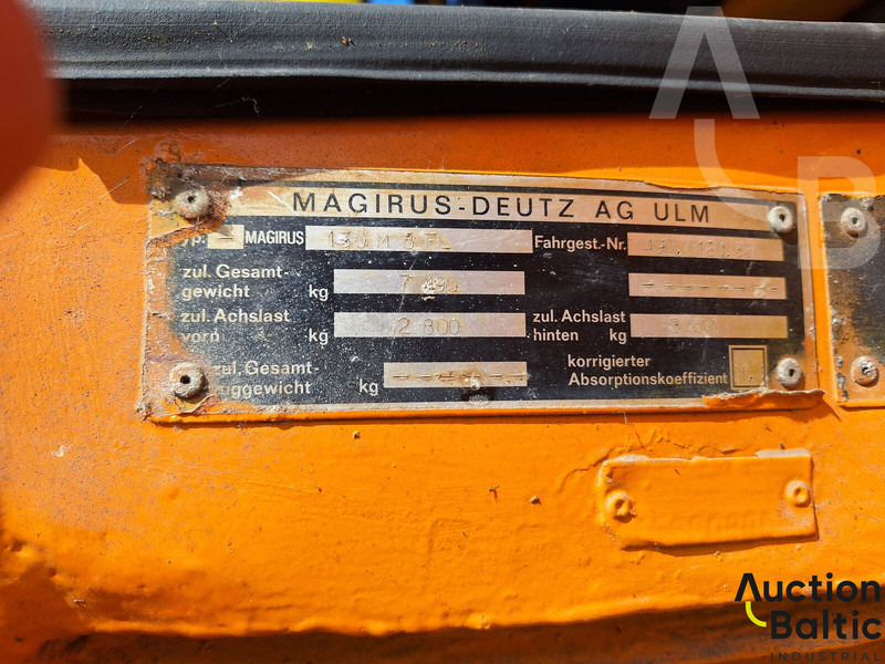 Nákladní automobil valníkový/ Plošinový, Auto s hydraulickou rukou Magirus 130 M 8: obrázek 20